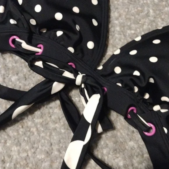 NWOT 2 PC Polka dot bikini set - Picture 7 of 10